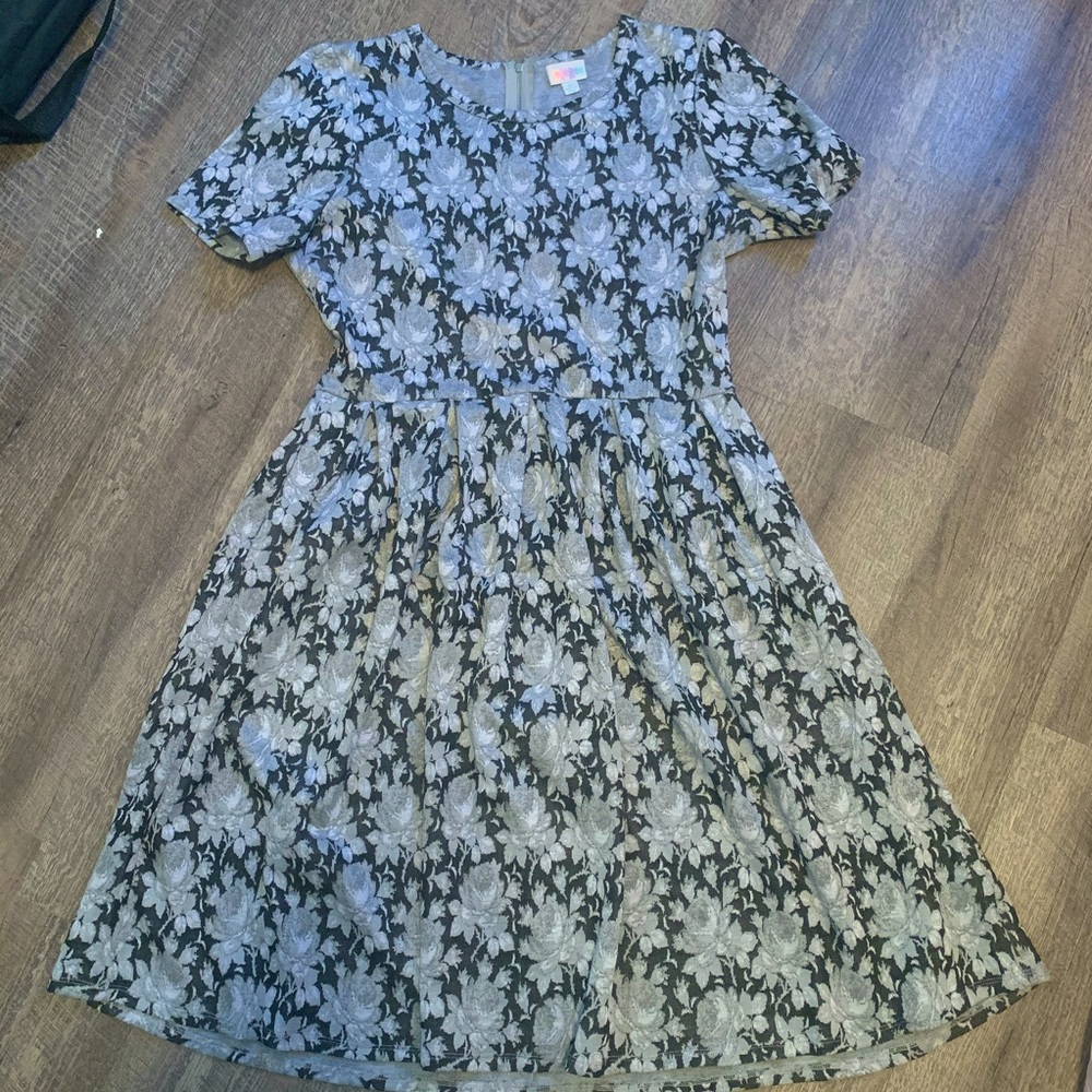 Lularoe Amelia size XL